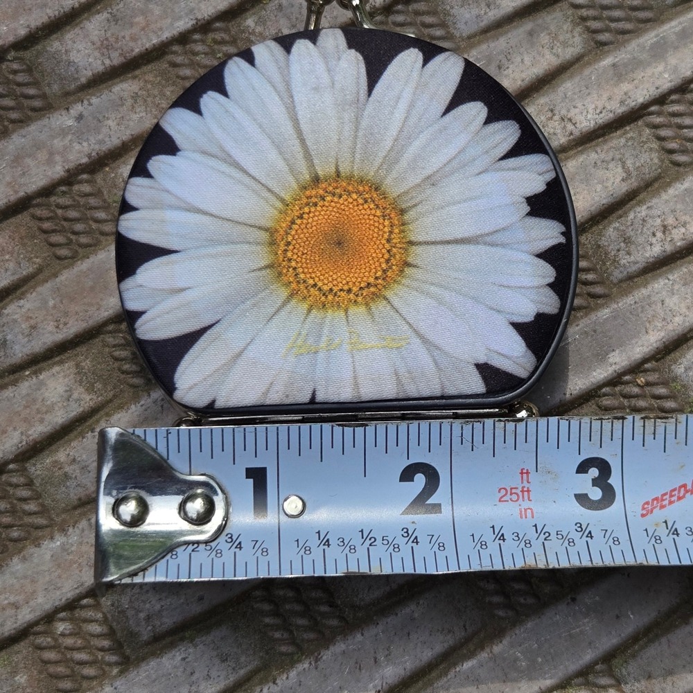 Harold Feinstein Compact Mirror 3" Daisy Floral Kiss Lock Double Sided Black - Picture 8 of 8